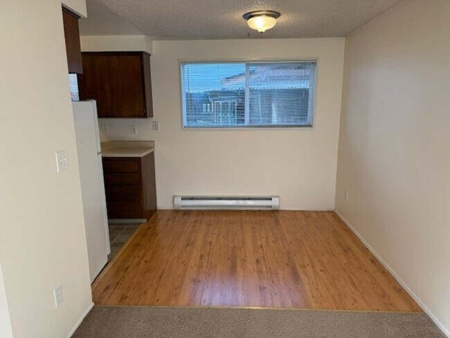 Foto del edificio - Hare 2408 7 unit - Everett