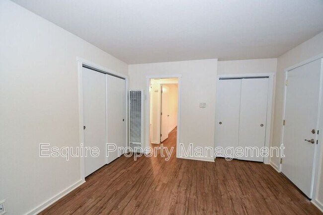 Foto del edificio - 5009 Nautilus St