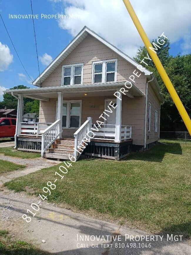 Foto del edificio - 3012 S Grand Traverse St