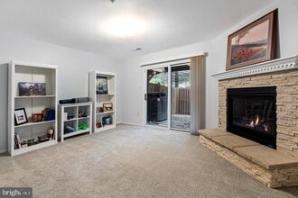 Building Photo - 8415 Gold Sunset Way