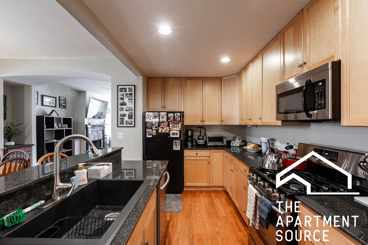 Foto principal - 2330 W Huron St