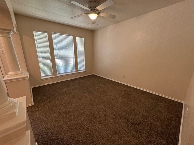 Building Photo - 5203 Causeway Ct