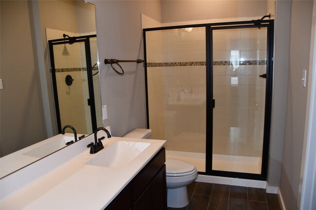 Building Photo - 105 Wickersham Rd