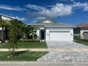 Building Photo - 10444 Northbrook Cir