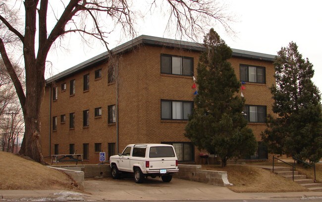 Foto del edificio - 950 47th Ave NE