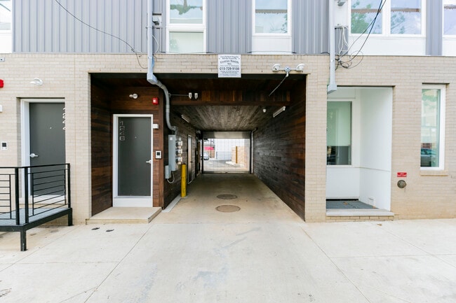 Foto del edificio - 1233 N 27th St
