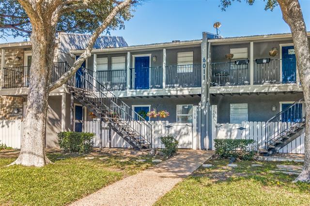 Foto principal - 6011 Danbury Ln