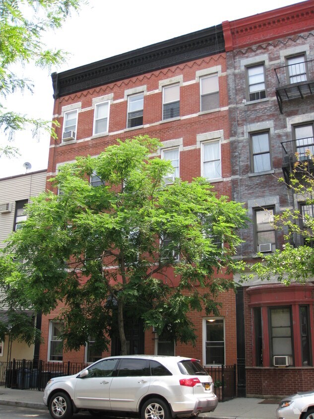 Primary Photo - 262 Franklin St