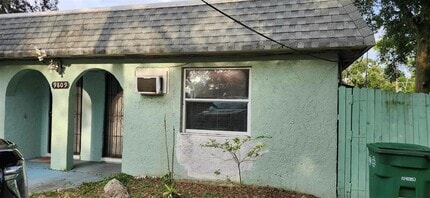 Building Photo - 9809 N Jasmine Ave