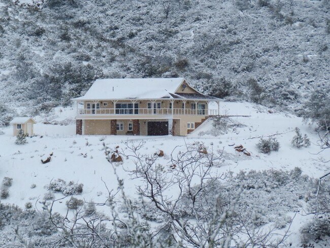Foto del edificio - 989 Keane Ct