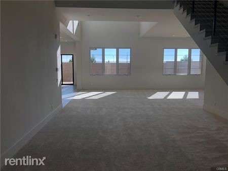 Foto del edificio - 5 br, 6 bath House - 58 Iluna