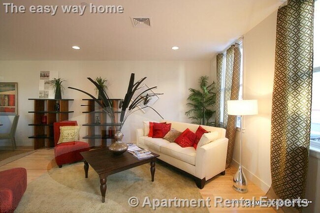 Foto del edificio - 110 Second St Unit #PH13