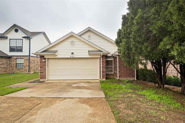 Foto del edificio - 945 Ramblewood Dr