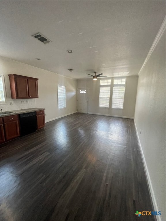 Building Photo - 203 Palmwood Dr