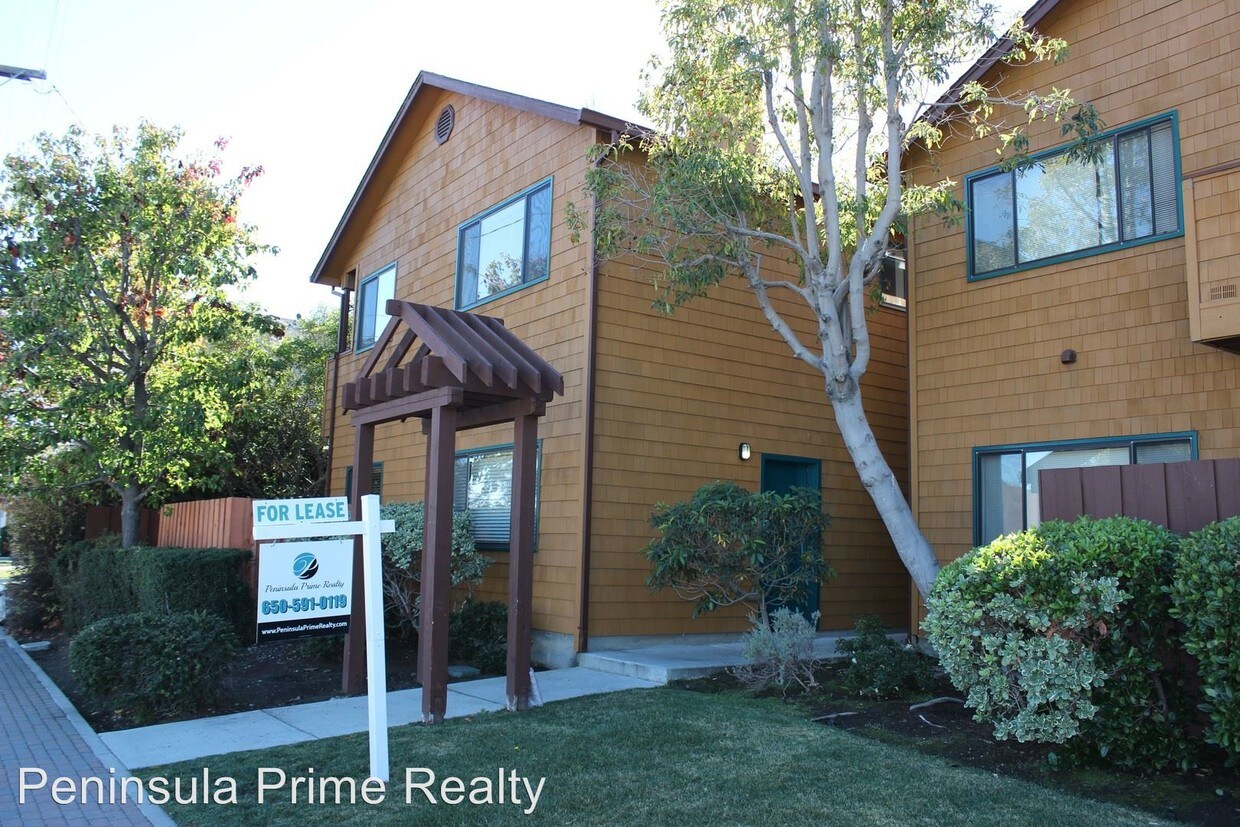 Foto principal - 631 Waltermire St