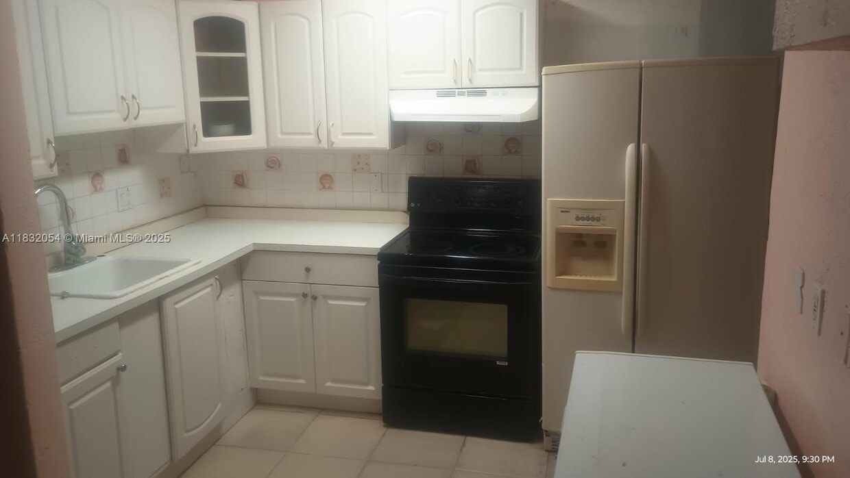 Primary Photo - 2300 NW 15th Ct