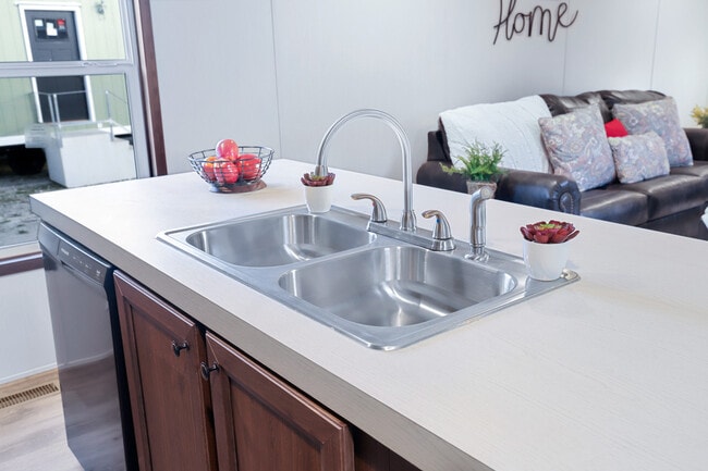 Foto del edificio - 135 Prairie Dr