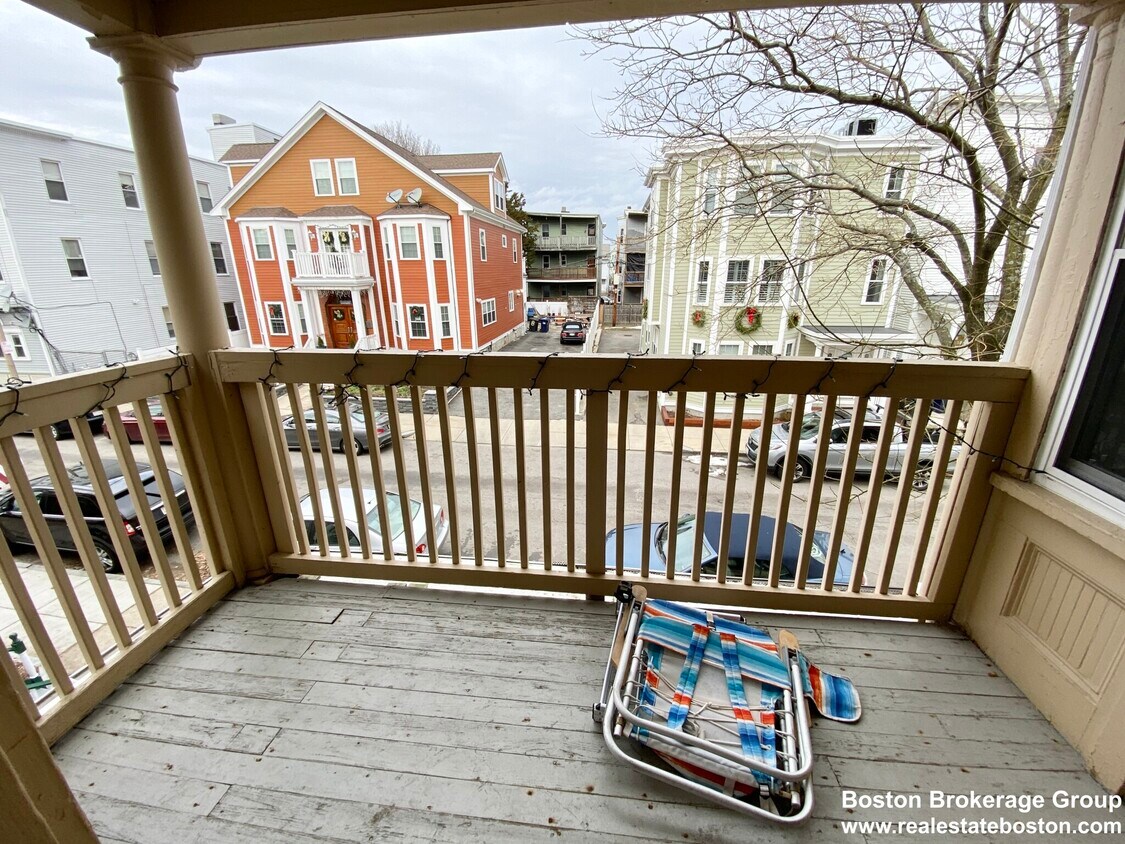 11 Romsey St Unit 2, Boston, MA 02125 Apartments in Boston, MA