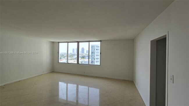 Foto del edificio - 1000 West Ave