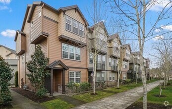 Building Photo - 3454 SE Northwood Way