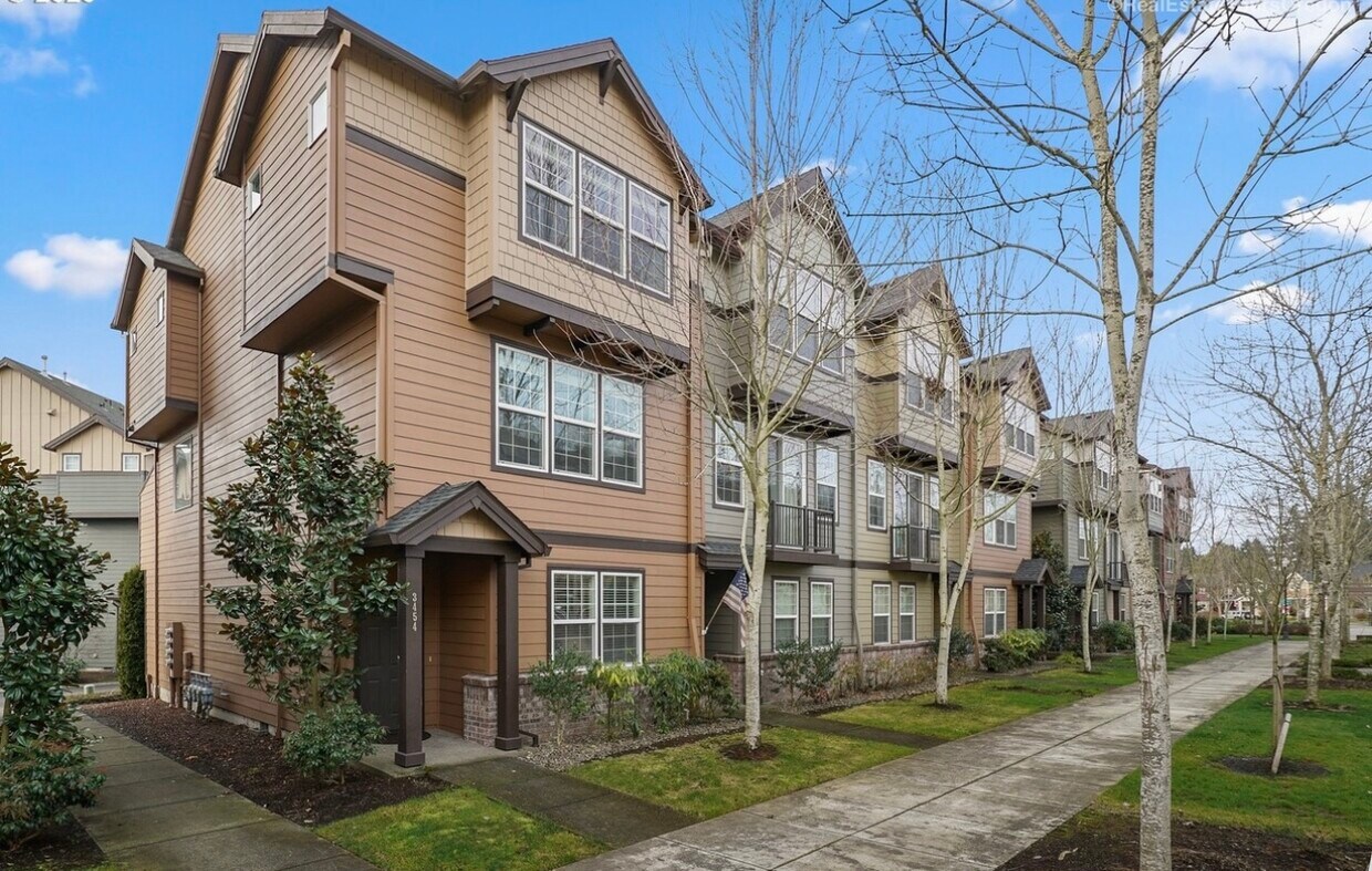 Foto principal - 3454 SE Northwood Way