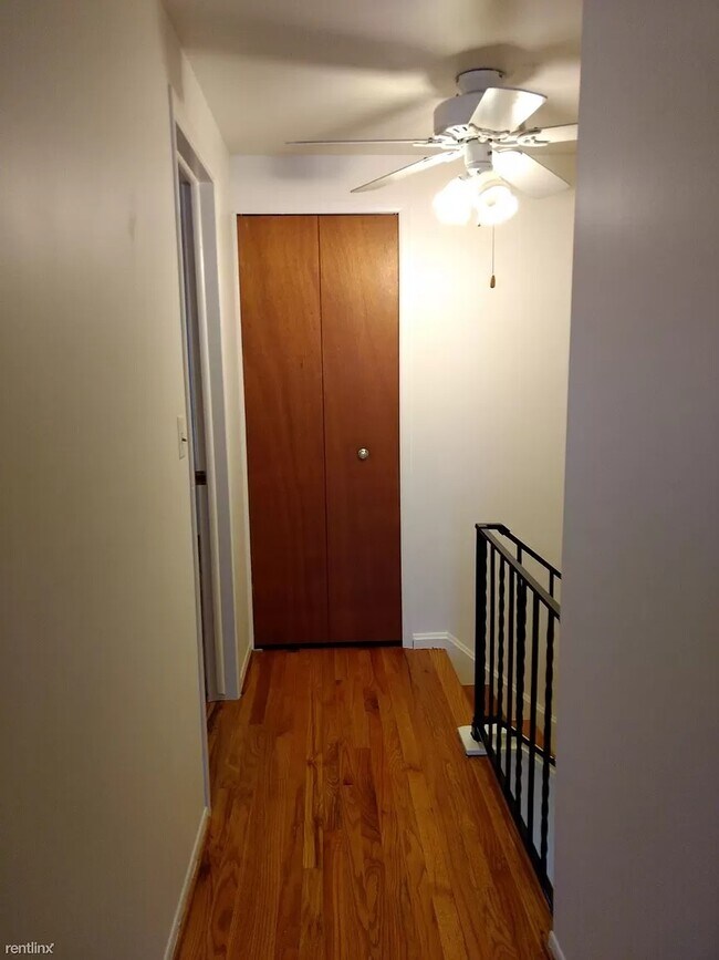 Foto del edificio - 1007 Terrace Ln