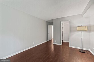 Building Photo - 8350 Greensboro Dr