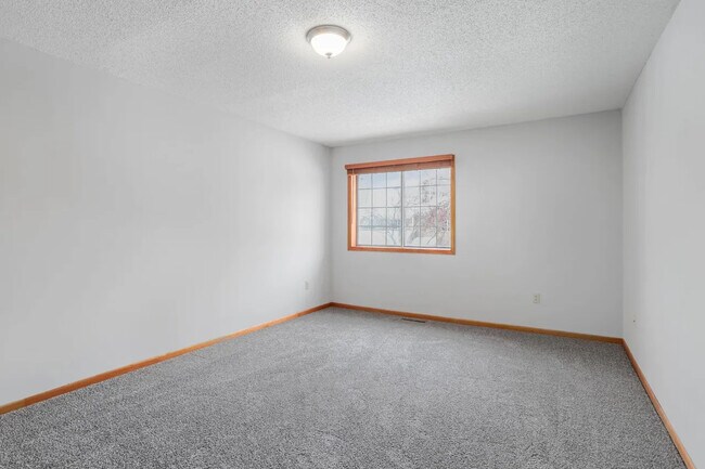 Foto del edificio - 9936 Fillmore St NE