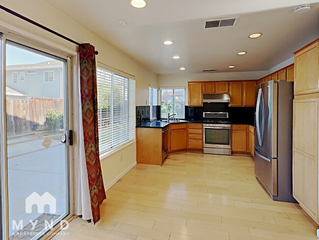 Foto del edificio - 5432 Crimson Cir