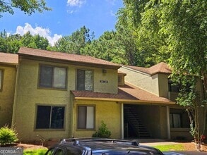 Building Photo - 245 Seasons Pkwy