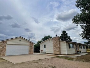 Building Photo - 9949 Tammy Ln