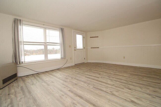 Building Photo - 820 Gray Rd