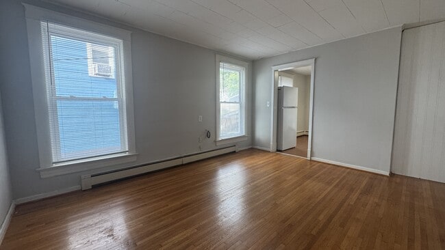 Building Photo - 2908 Memorial Ave