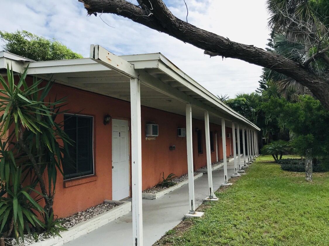 Primary Photo - 1249 S Orlando Ave