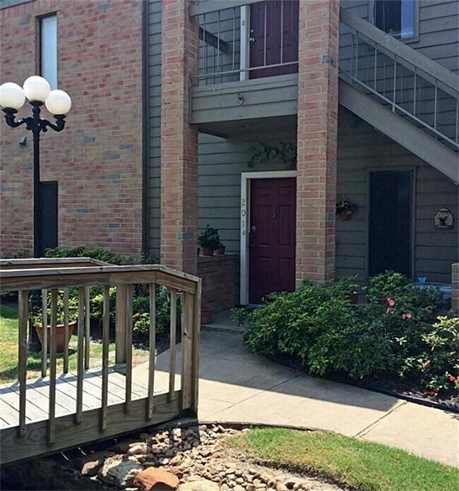 Foto del edificio - 2023 Gentryside Dr