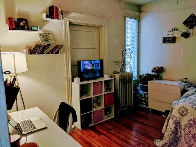 Foto del edificio - 1612 Floyd Ave