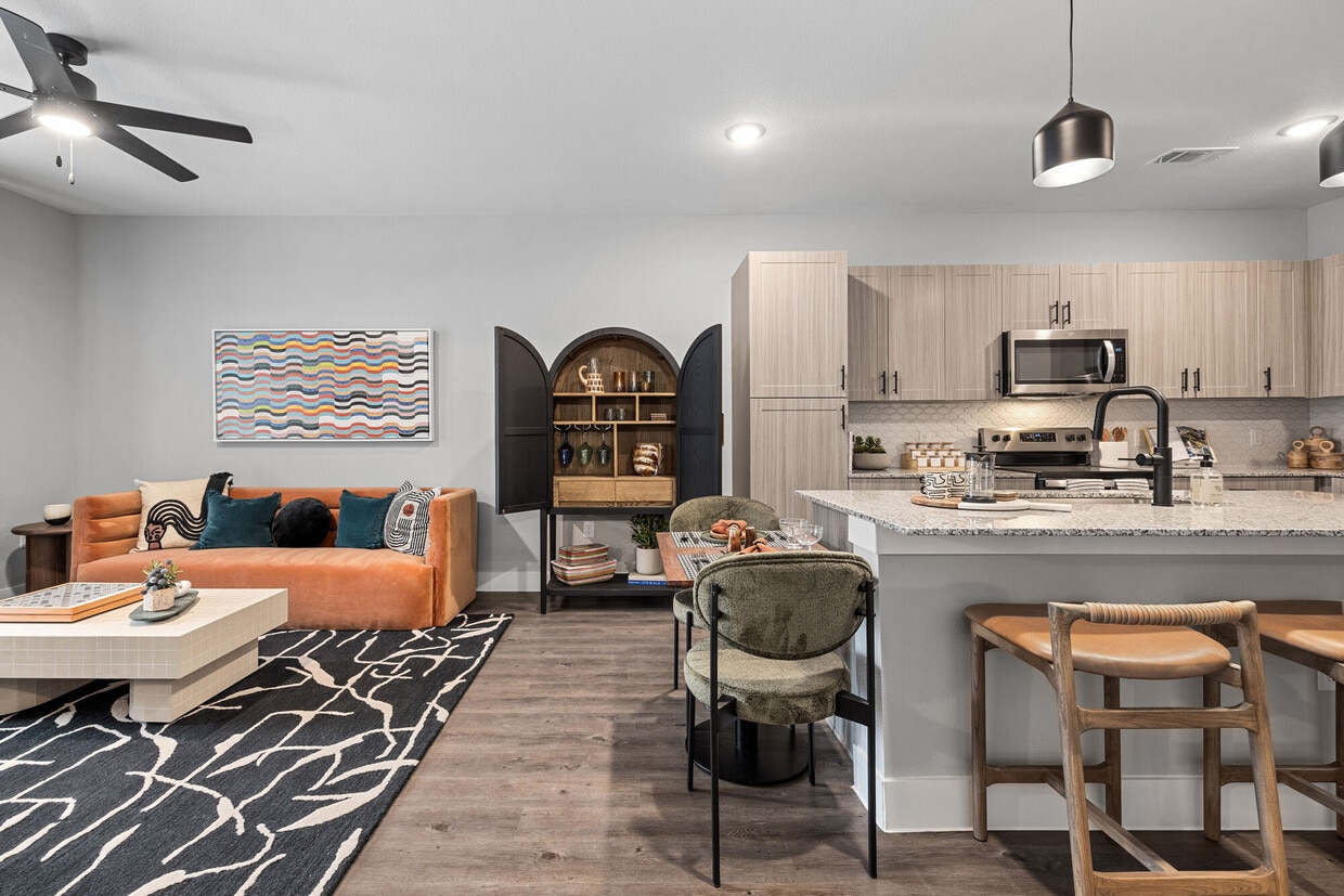 Primary Photo - The Post at Parmer