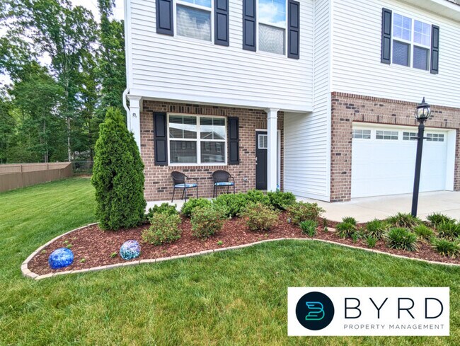 Building Photo - 11907 Longtown Dr