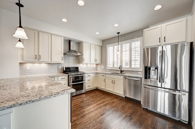 Foto del edificio - 15509 W Washburn Ave