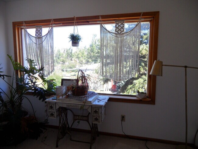 Foto del edificio - 1951 Snowy Range Rd