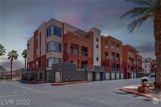 Building Photo - 83 E Agate Ave