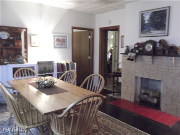 Foto del edificio - 134 Laurel Ave