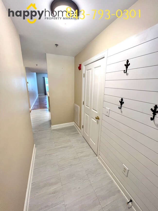 Building Photo - 7313 Indigo Palms Way