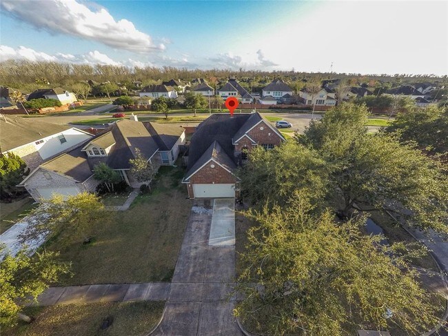 Foto del edificio - 4802 Russett Ln