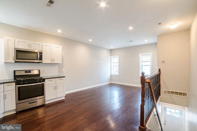 Foto del edificio - 723 S 56th St