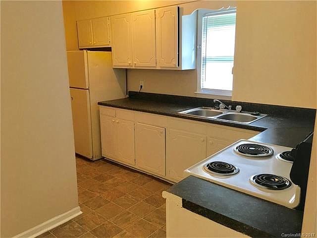 Foto del edificio - 1502 Northwoods Drive