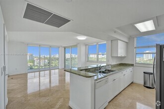 Building Photo - 19501 W Country Club Dr
