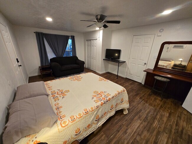 Foto del edificio - 4200 Rusk St