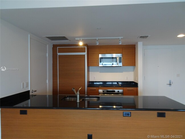 Building Photo - 50 Biscayne Blvd