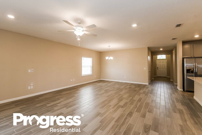 Building Photo - 9835 Lemon Grass Ln